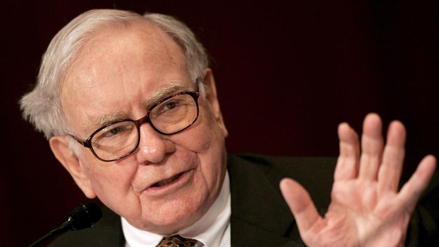 Geschätzte 60,8 Milliarden Dollar schwer ist der amerikanische Großinvestor Warren Buffett. Der drittreichste Mann der Welt und Mitbegründer der "The Giving Pledge"-Initiative will nach seinem Tod 99 Prozent seines Vermögens für wohltätige Zwecke hinterlassen. Stellt sich nur die Frage, was dann mit den restlichen Hunderten Millionen Dollar geschehen soll?