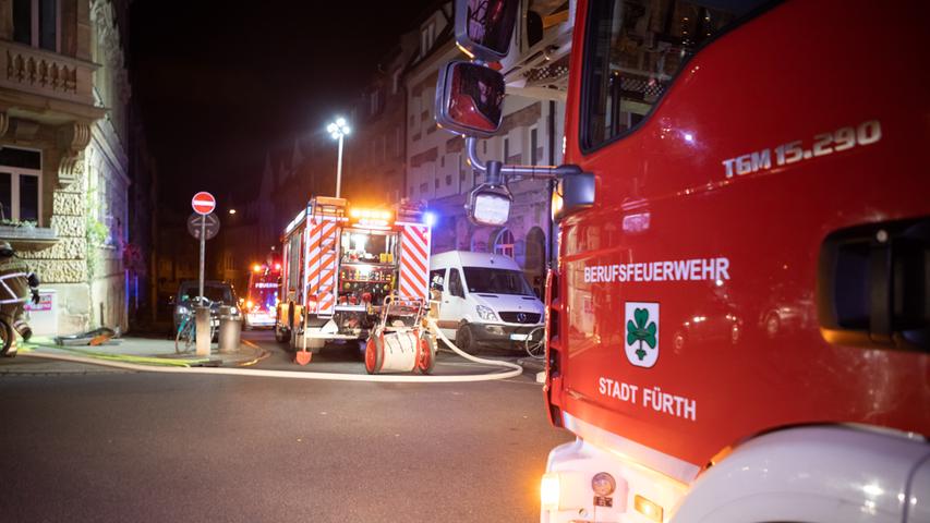 Feuerwehr rückte an: Zimmerbrand in der Fürther Innenstadt
