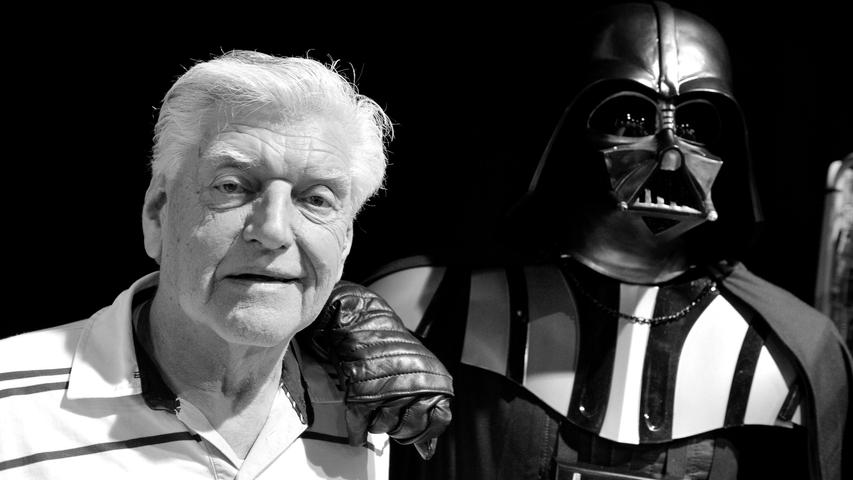 Der britische Schauspieler David Prowse, bekannt geworden als Darsteller der finsteren "Star Wars"-Figur Darth Vader, starb im Alter von 85 Jahren. 
