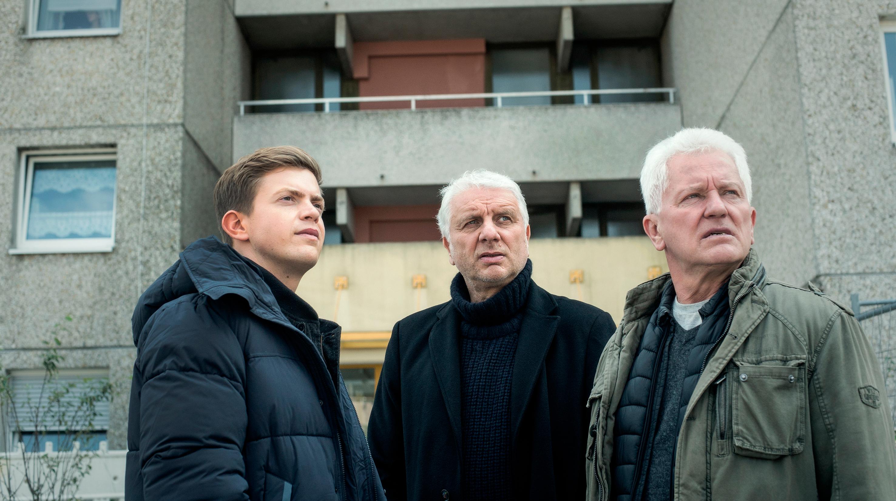 Tatort In Der Familie 2 "In der Familie": Teil 2 der "Tatort"-Jubiläumsfolge in Bildern