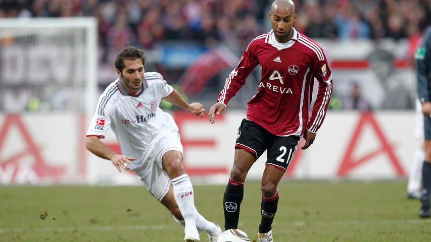 Kennen Sie den noch? Nachhaltigen Eindruck hinterließ Mickael Tavares - im Winter der Bundesliga-Saison 2009/10 vom HSV ausgeliehen - bei Nürnbergs Vorzeigeverein eigentlich ja nicht. Und dennoch stärkte der defensiv orientierte Wandervogel, in dessen Arbeitsheft nach Karriereende mehr als ein Dutzend Klubs stehen sollten, die Widerstandskräfte des FCN durchaus regelmäßig. Bis zu seiner Rückkehr nach Hamburg kam Tavares elf Mal zum Zug - und erzielte in seiner Nürnberger Halbserie sogar ein Tor. 