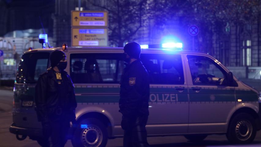 Straßensperre und Polizeieinsatz: Bombenverdacht am Hauptbahnhof