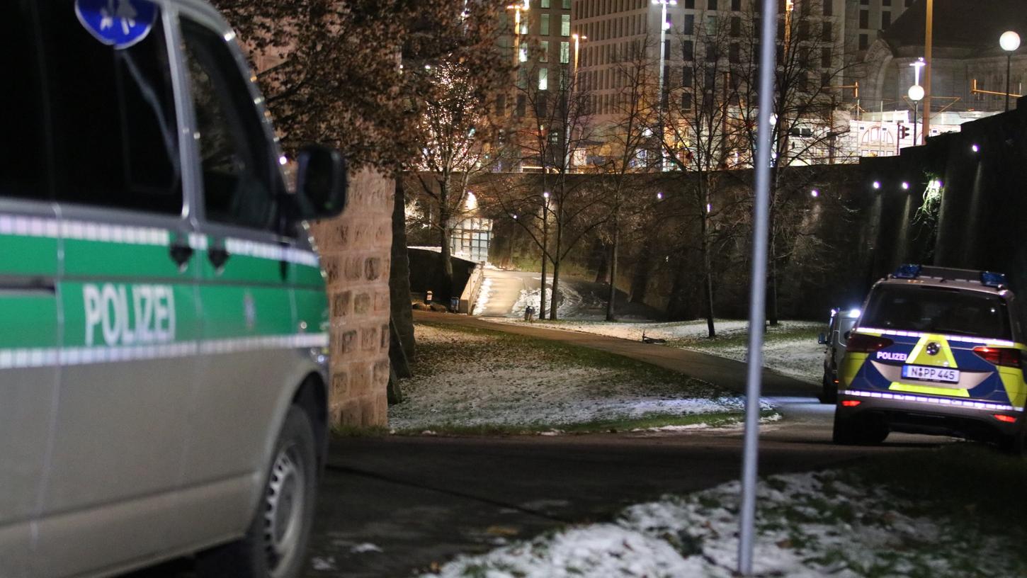 Die Polizei wird auch in Franken bald die Einhaltung eines 15-Kilometer-Radius' kontrollieren müssen.
Die Polizei wird auch in Franken bald die Einhaltung eines 15-Kilometer-Radius' kontrollieren müssen.