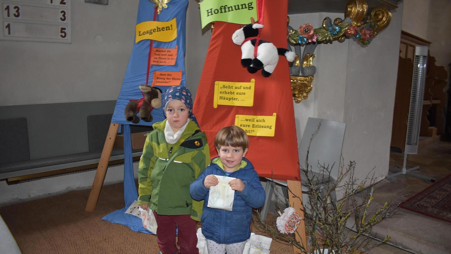 Advent für Kinder in Tüten gepackt: Gräfenberger Kirchengemeinde ist Vorbild 