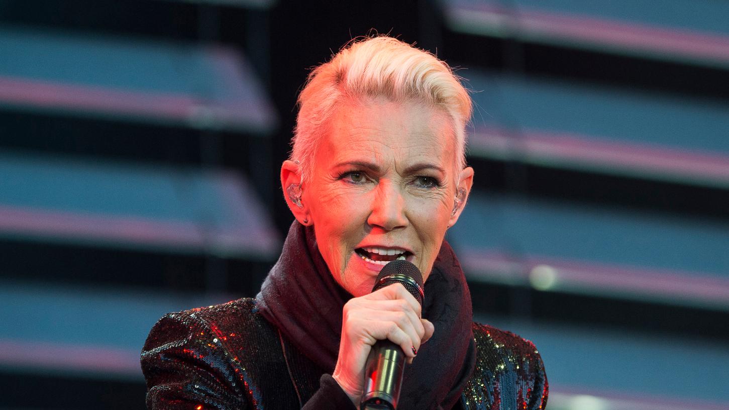 Am 09.12.2020 jährt sich der Todestag von Marie Fredriksson, Sängerin des schwedischen Popduo Roxette zum ersten Mal.