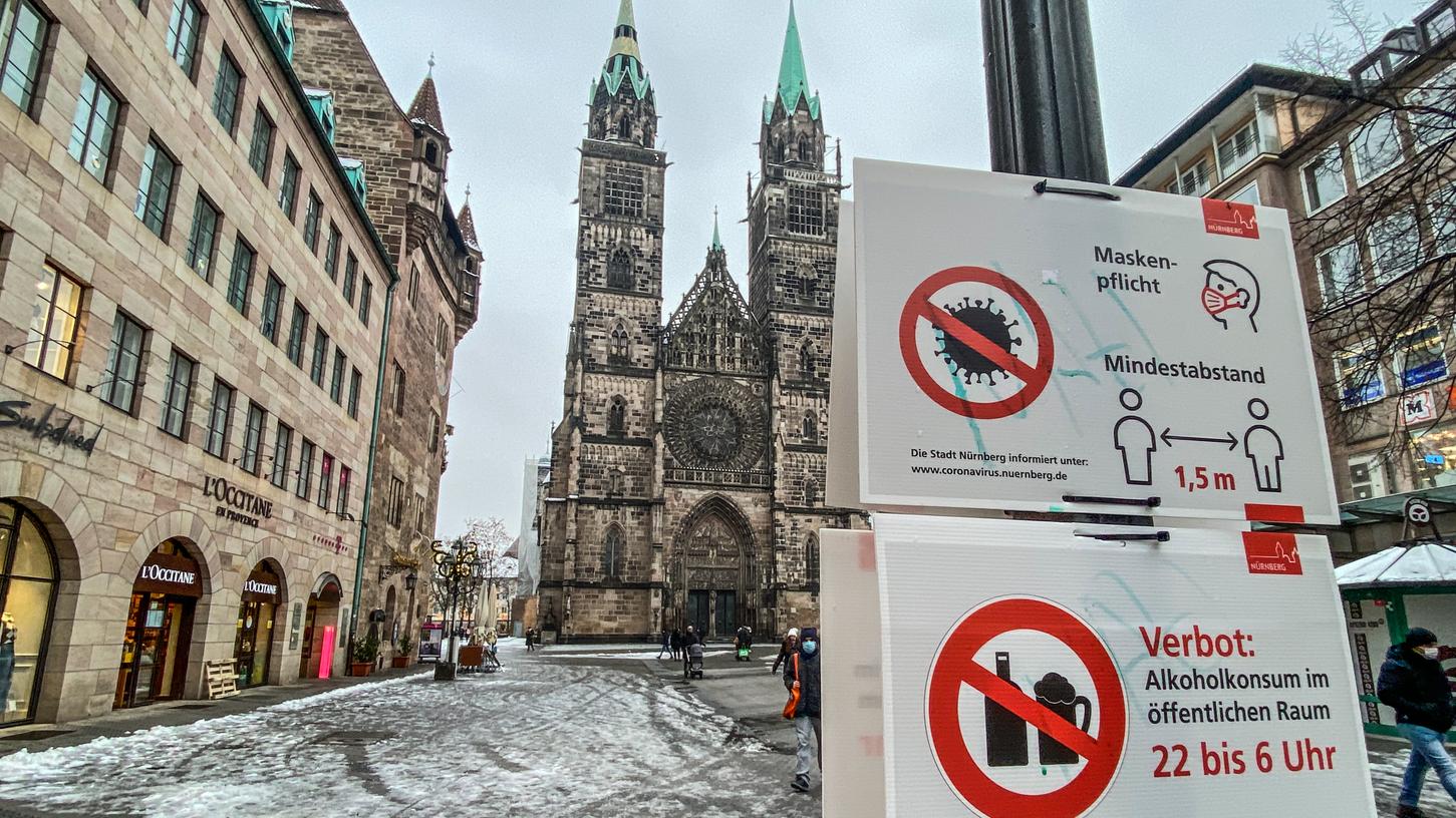 Ab sofort ist der Konsum von Alkohol auf Straßen, Plätzen und in Parkanlagen im gesamten Stadtgebiet untersagt. Bisher galt in Nürnberg das Verbot unter anderem lediglich in weiten Teilen der Innenstadt.