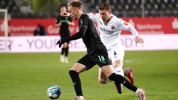 In Sandhausen musste Havard Nielsen nicht glänzen, um trotzdem seinen Teil beizutragen. Mit dem Rücken zum Tor versuchte er die Bälle vorne festzumachen, vor dem 1:0 zog er gleich zwei Gegenspieler auf sich. Ein unauffälliger Auftritt, deswegen aber kein schlechter.