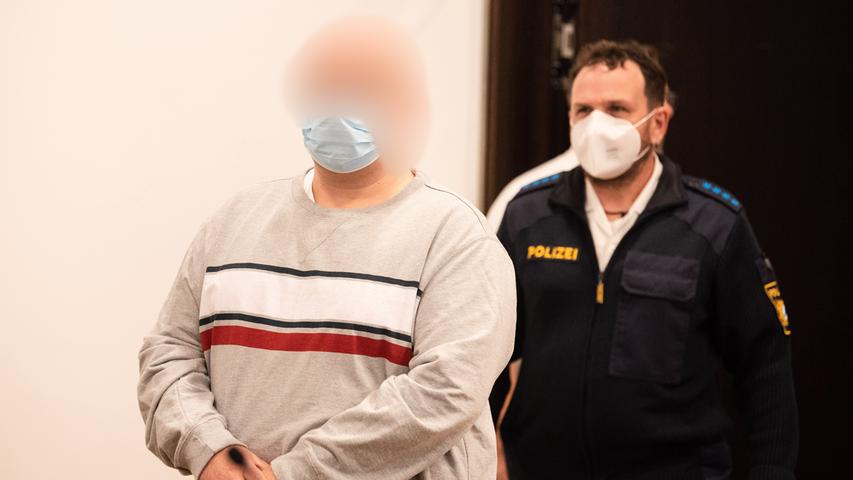 Der 33-Jährige ließ sich von seiner Geliebten zum Mord anstiften.
Der 33-Jährige ließ sich von seiner Geliebten zum Mord anstiften.