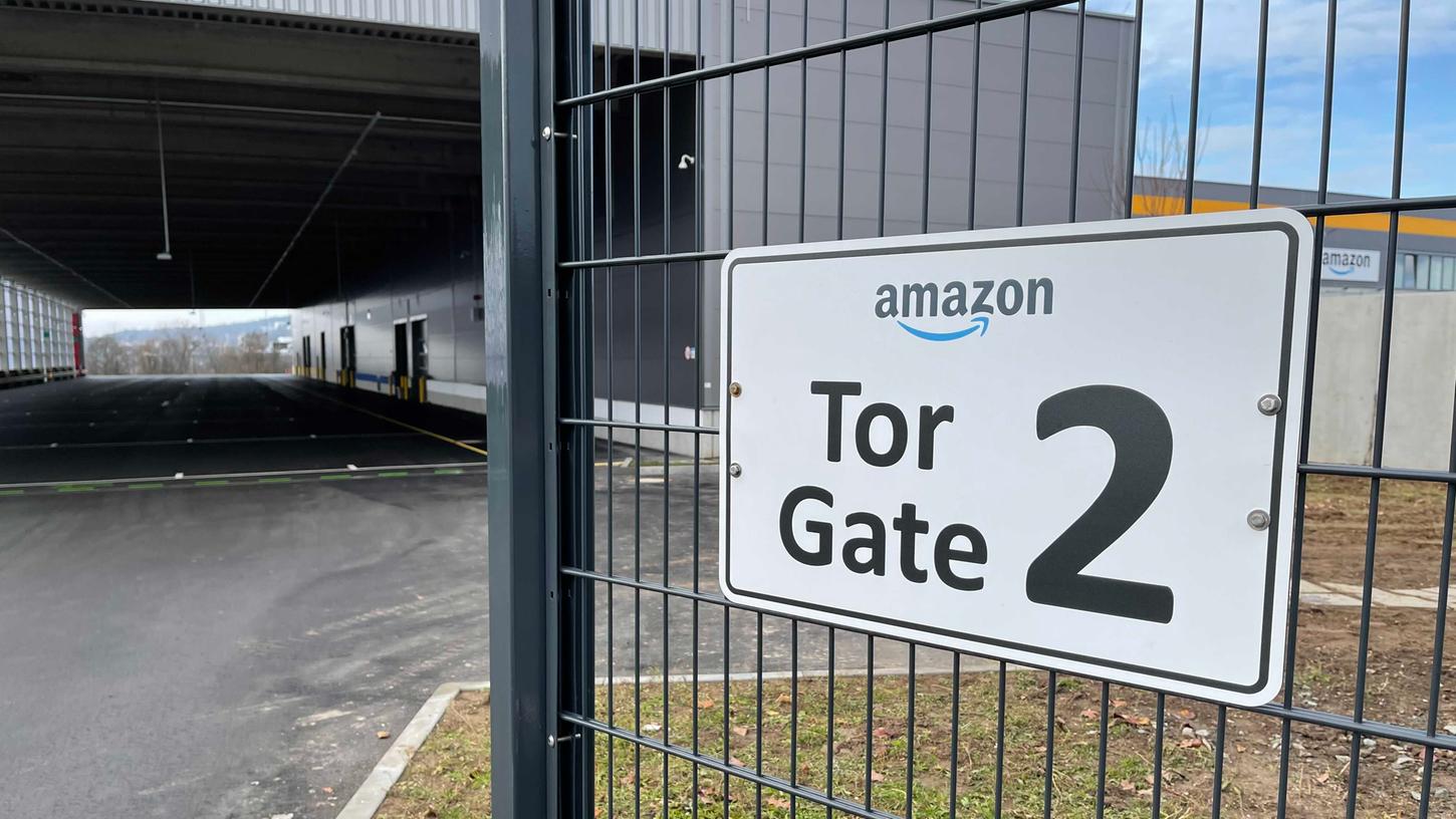 Am Mittwoch wurde bekannt, dass sich zahlreiche Amazon-Beschäftigte mit dem Coronavirus infiziert hatten.
Am Mittwoch wurde bekannt, dass sich zahlreiche Amazon-Beschäftigte mit dem Coronavirus infiziert hatten.