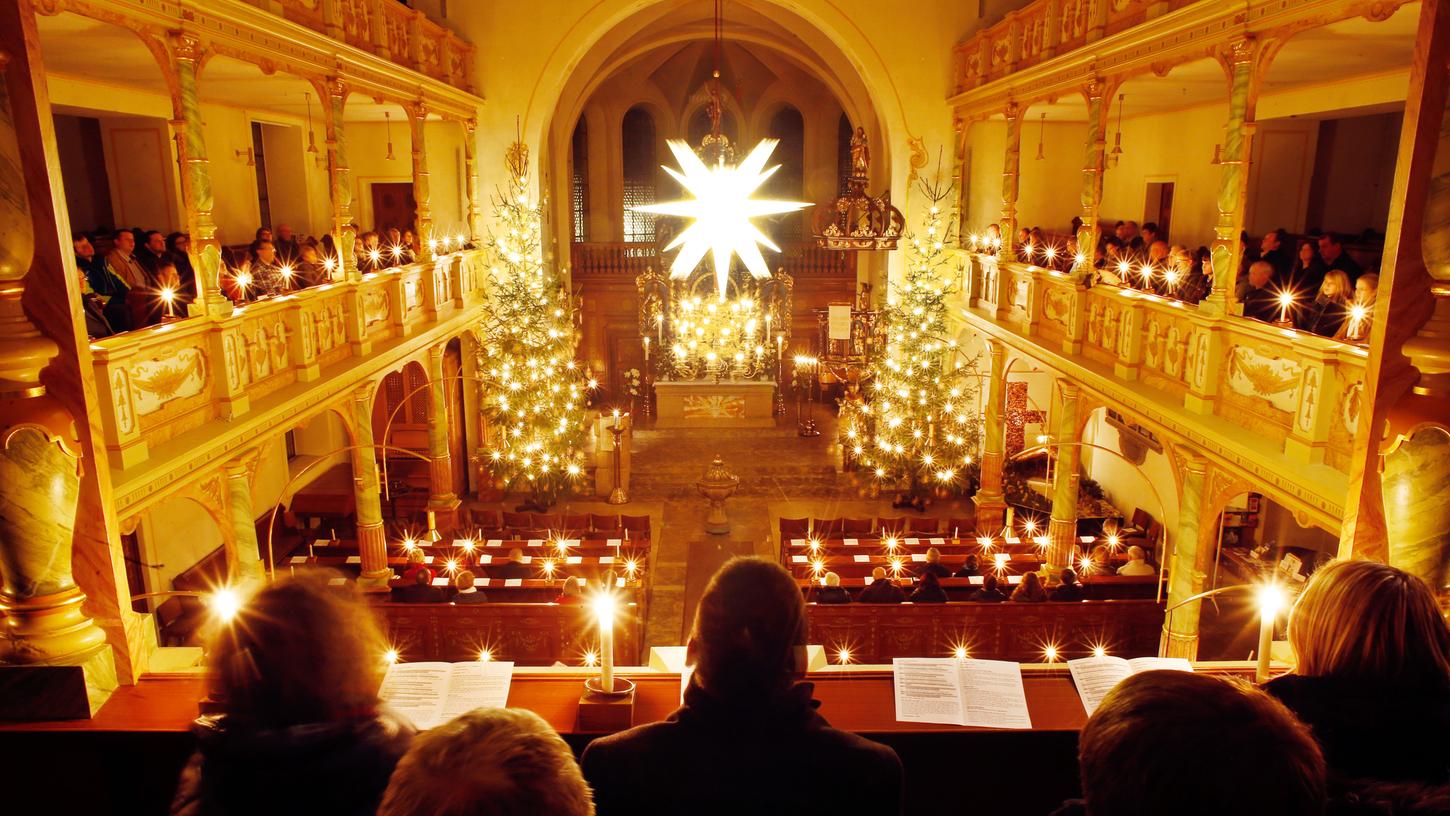 Wegen der vielen Corona-Fälle sagen die Schwabacher Kirchengemeinden ihre Gottesdienste am 24. Dezember, an Silvester und Neujahr ab. Die Gottesdienste am 1. und 2. Weihnachtsfeiertag finden aber statt. (Symbolfoto)