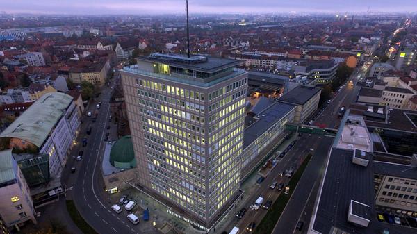 Die Nürnberger N-Ergie ist in Mittelfranken Arbeitgeber für 2549 Mitarbeiter. Der Energieanbieter will ab 2021 für Privatkunden nur noch Ökostrom anbieten.