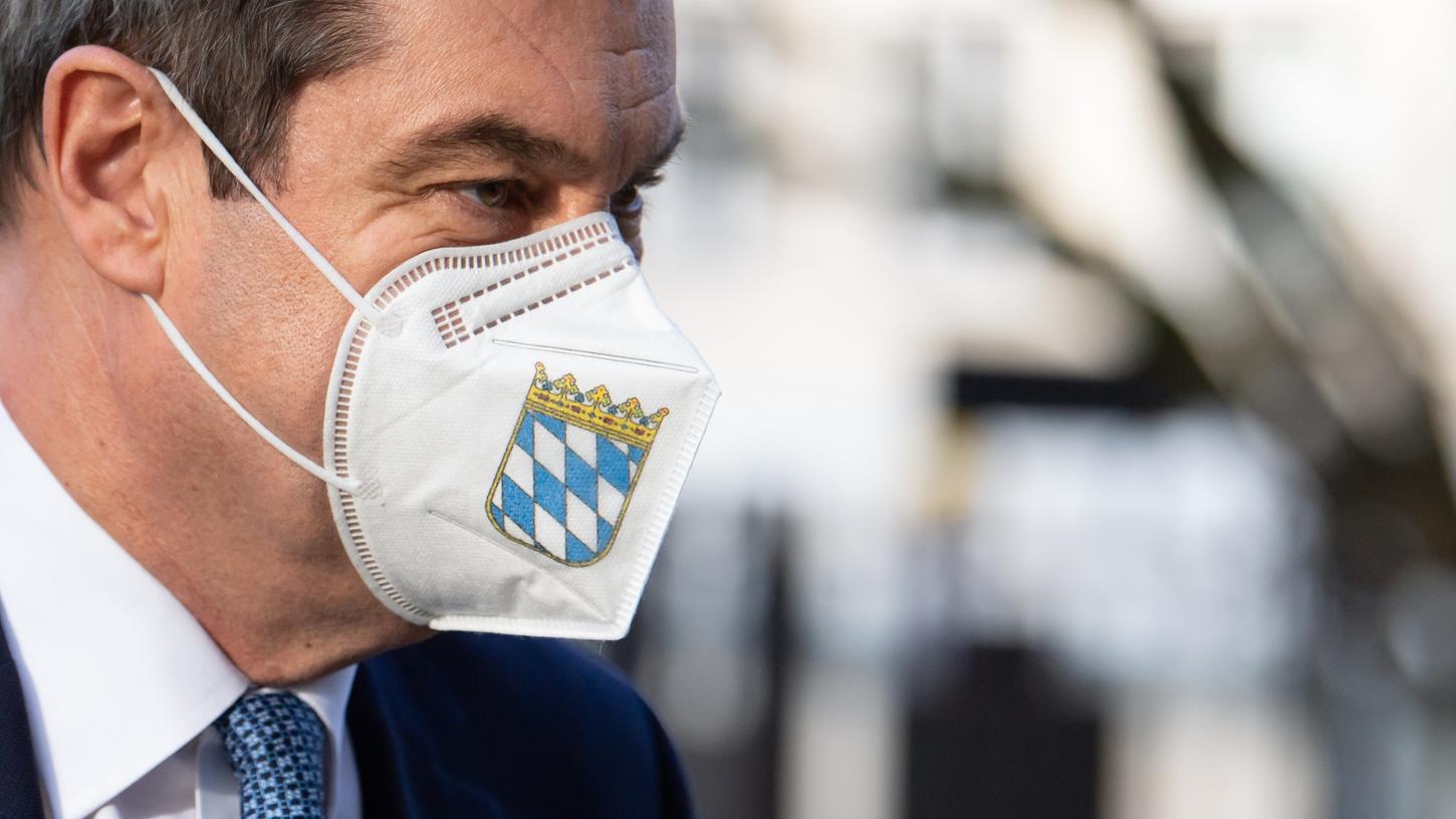 Markus Söder (CSU) mit Maske: Er meint, die Union sollte frühestens nach dem Abklingen der Corona-Krise einen Kanzlerkandidaten küren. 