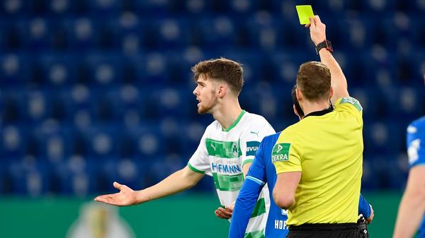 Ließ sich von seiner frühen Gelben Karte nicht aus dem Takt bringen, blieb trotzdem stabil. Machte zu Beginn der zweiten Hälfte der Verlängerung ausgepumpt für Timothy Tillman Platz.