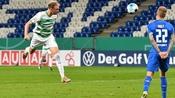 Bis zu seiner Auswechslung in der 75. Minute einsatzfreudig und laufstark. Beschäftigte die Hoffenheimer Abwehr immer wieder.