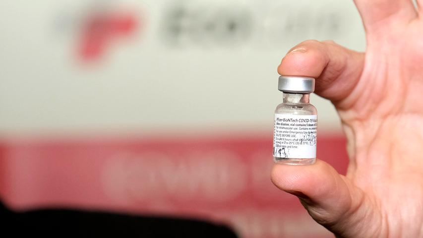 Die ersten Impf-Bilder aus Nürnberg: So lief der Start im Messezentrum