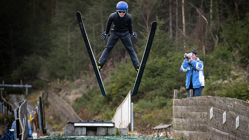 Neuer Stern am deutschen Skispringer-Himmel? Der elfjährige Timo Häfner aus Kirchehrenbach zählt als fränkischer "Exot" zu den Besten seines Jahrgangs in Deutschland.