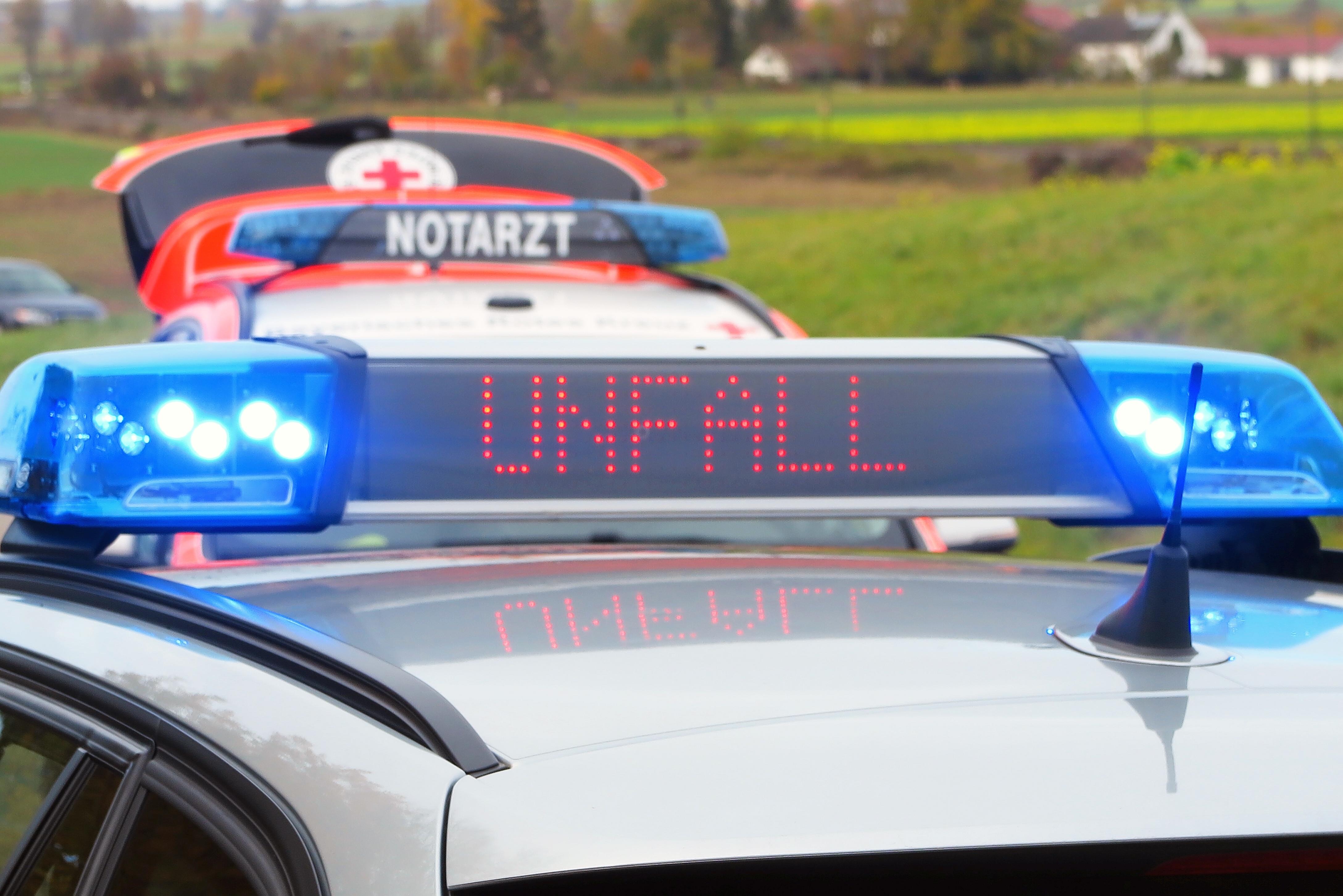 Jogger erliegt Verletzungen: Zwischen Markt Berolzheim und Trommetseim kommt Mitte November ein 51-jähriger Jogger ums Leben. Ein Auto erfasst den Mann in der Abenddämmerung, Wiederbelebungsversuche scheitern.  