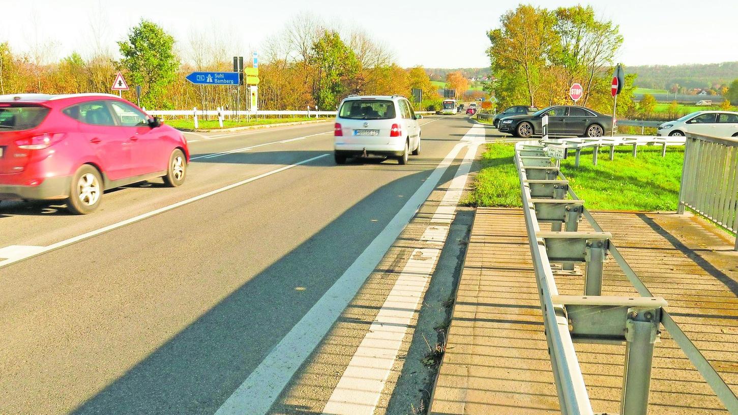 Sehr unübersichtlich ist der Anschluss der A 73 an die Kreisstraße 31 bei Möhrendorf, sodass es immer wieder zu Unfällen kommt. Die Autobahndirektion erarbeitet jetzt ein Konzept für eine umfassende Neugestaltung.