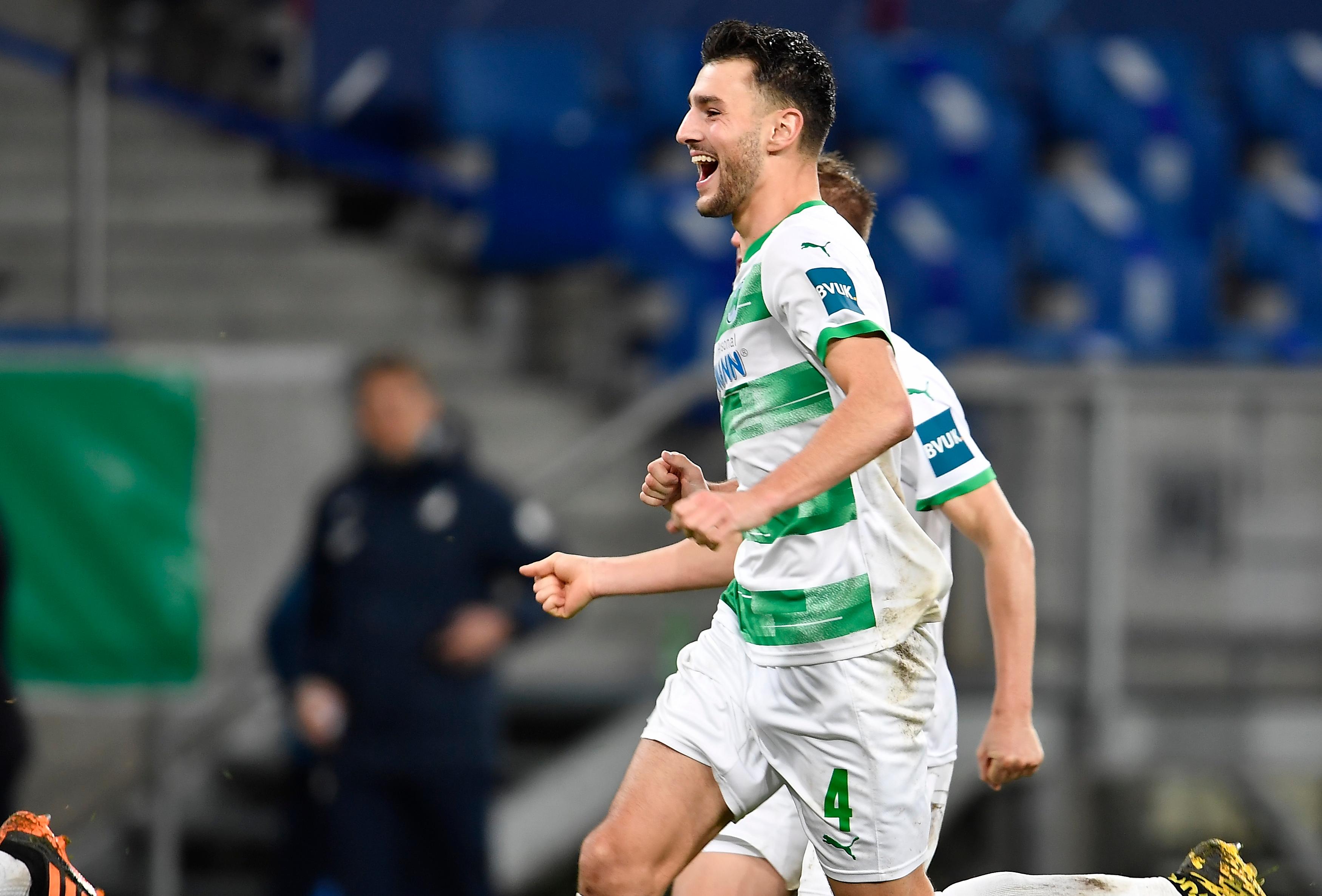 kicker: 2,5 | User: 2,2 (59 Stimmen)