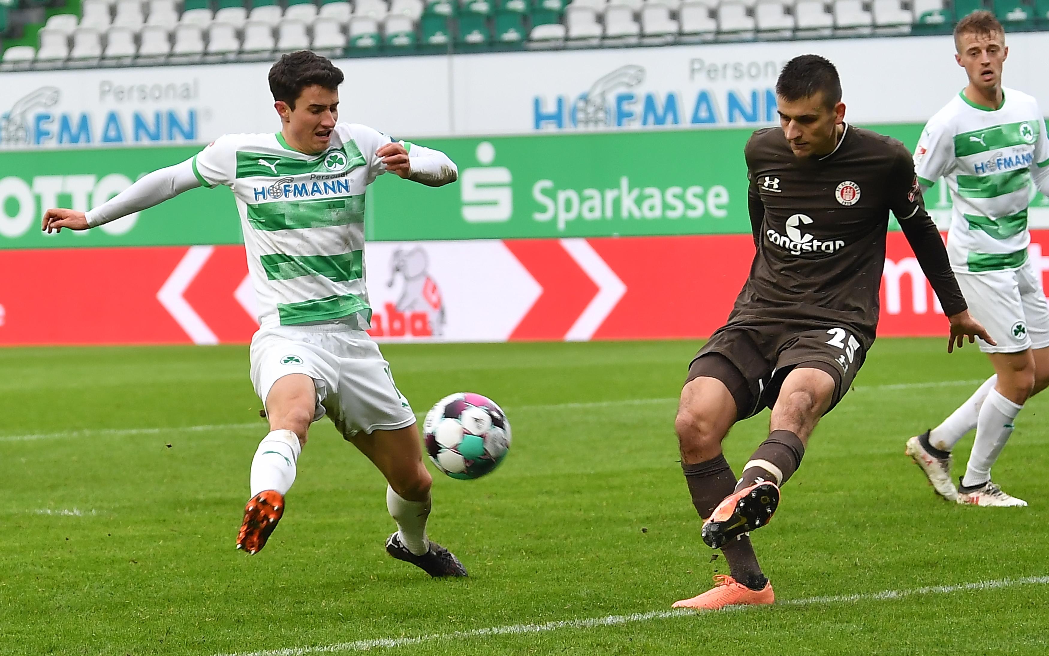 kicker: 3 | User: 2,1 (55 Stimmen)