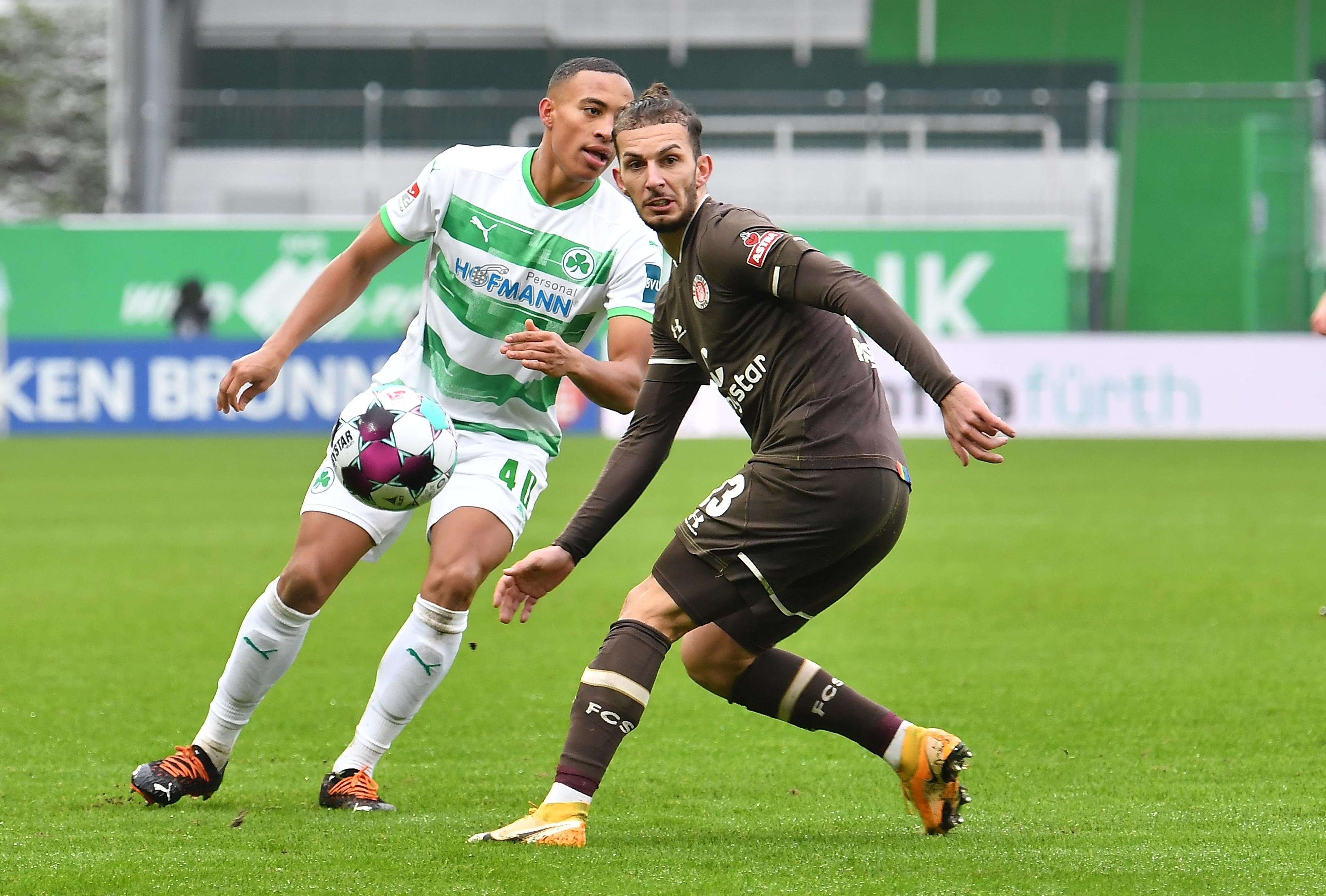 kicker: 3 | User: 2,1 (55 Stimmen)