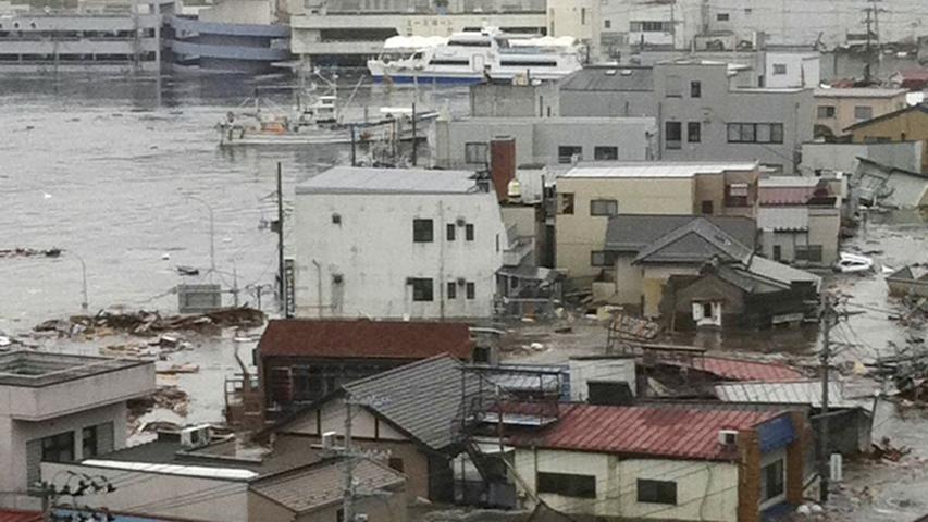 Die Suche nach Überlebenden: Hilfseinsatz in Fukushima