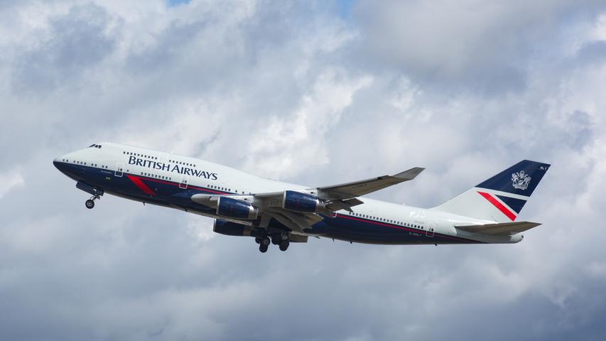 London Heathrow, Boeing 747-400, British Airways, Retro Sonderlackierung zum 100. Geburtstag von British Airways