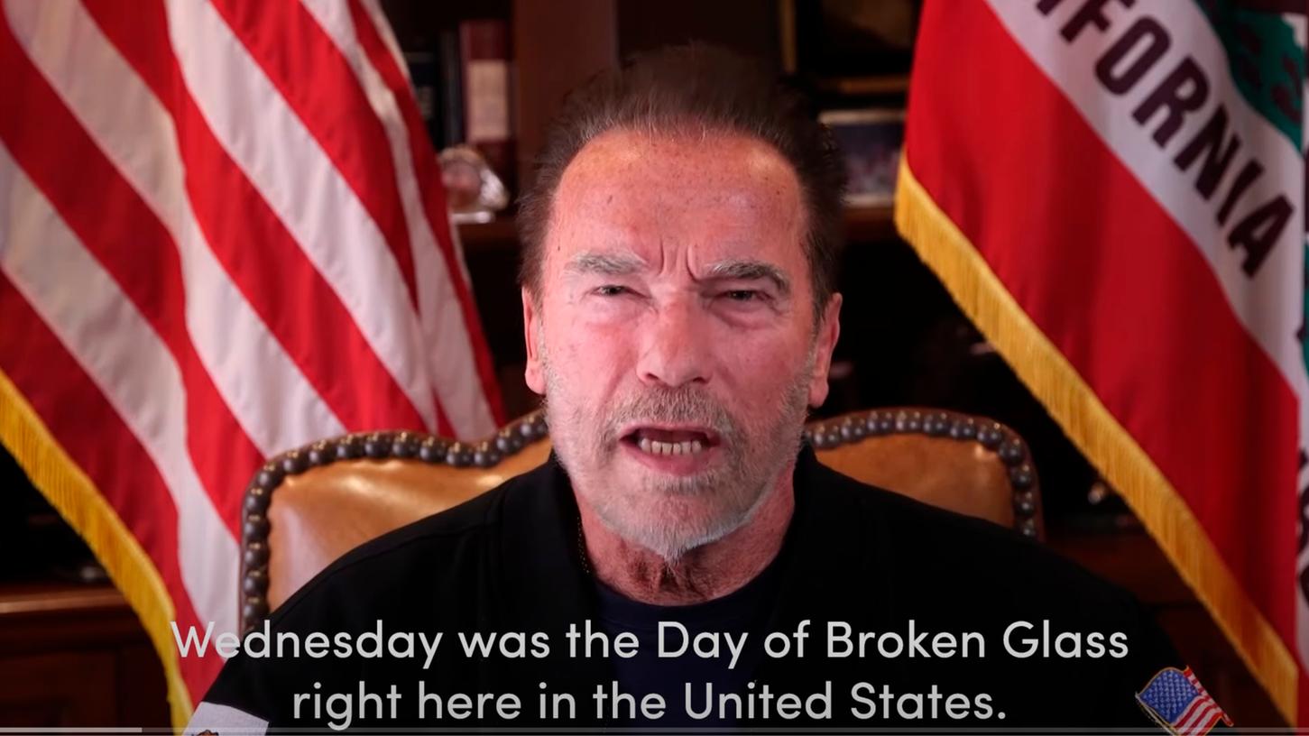 Arnold Schwarzenegger, ehemaliger republikanischer Gouverneur von Kalifornien, lässt kein gutes Haar an Donald Trump.
Arnold Schwarzenegger, ehemaliger republikanischer Gouverneur von Kalifornien, lässt kein gutes Haar an Donald Trump.