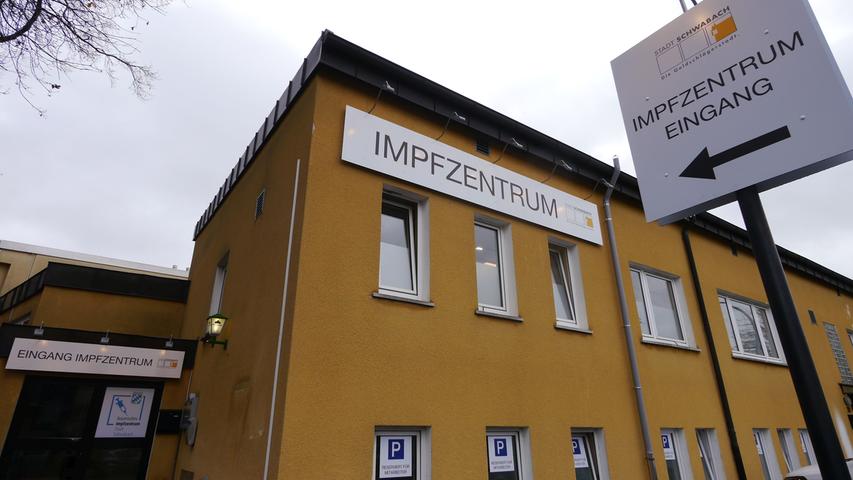 Hier wird in Schwabach geimpft: DJK-Sportheim, Huttersbühlstraße 23.