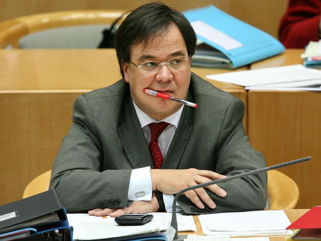 Zehn Dinge, die Sie über Armin Laschet wissen müssen nordbayern.de