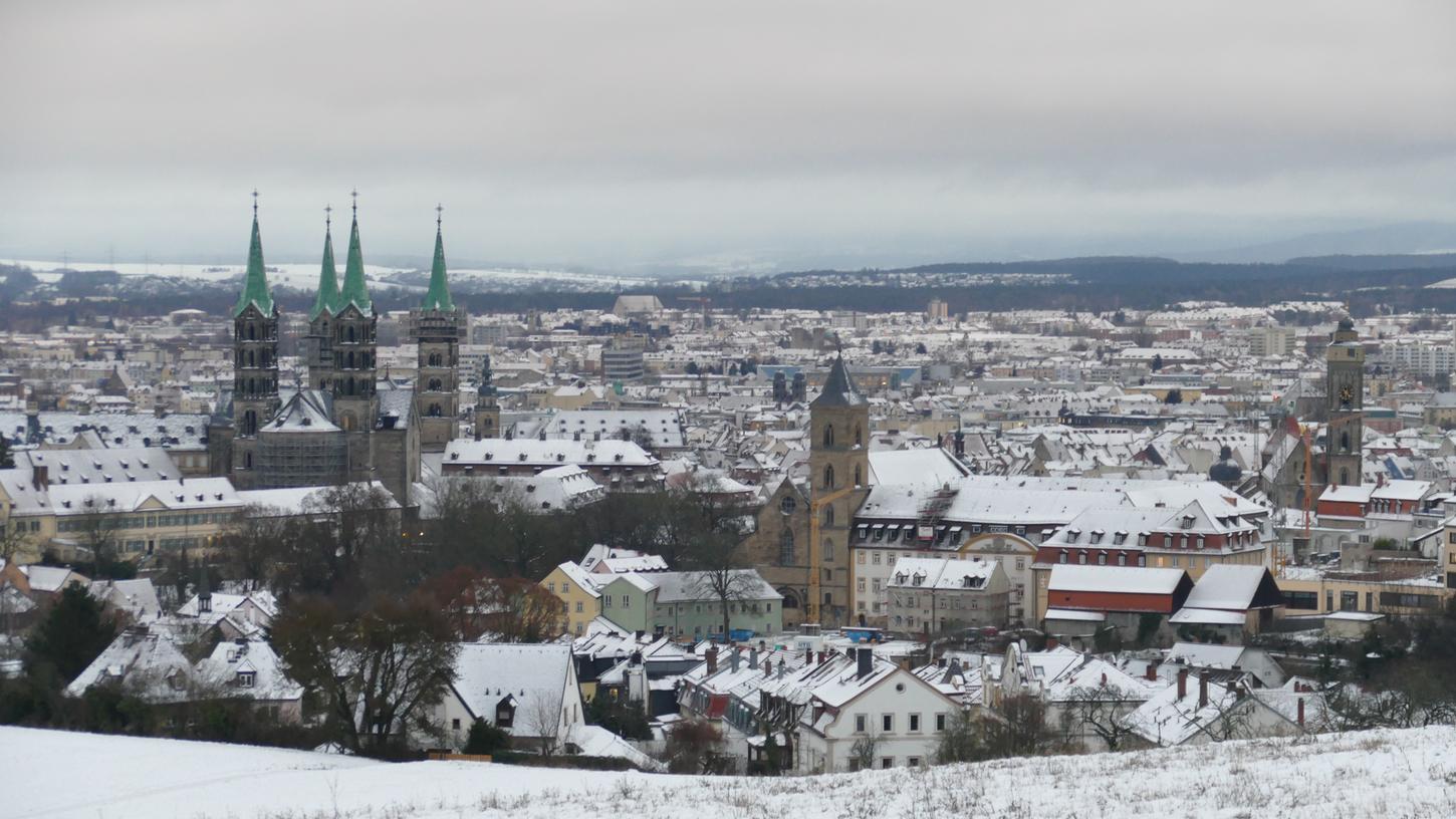 In Bamberg brodelt es derzeit wegen mutmaßlich unrechtmäßig getätigter Zahlungen an Beamte und Angestellte.