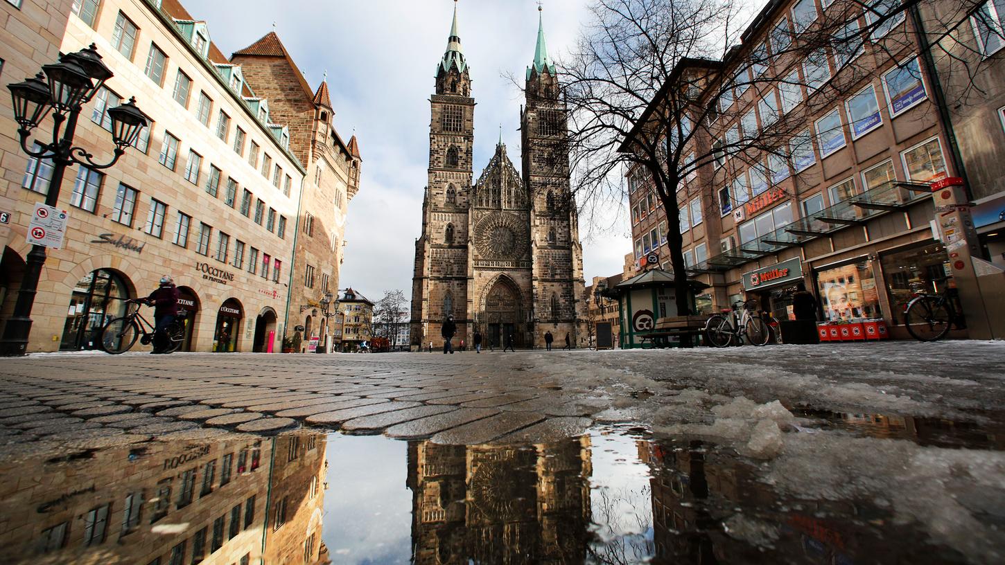 Heftige Kritik an Umbauplänen für Nürnberger Lorenzkirche