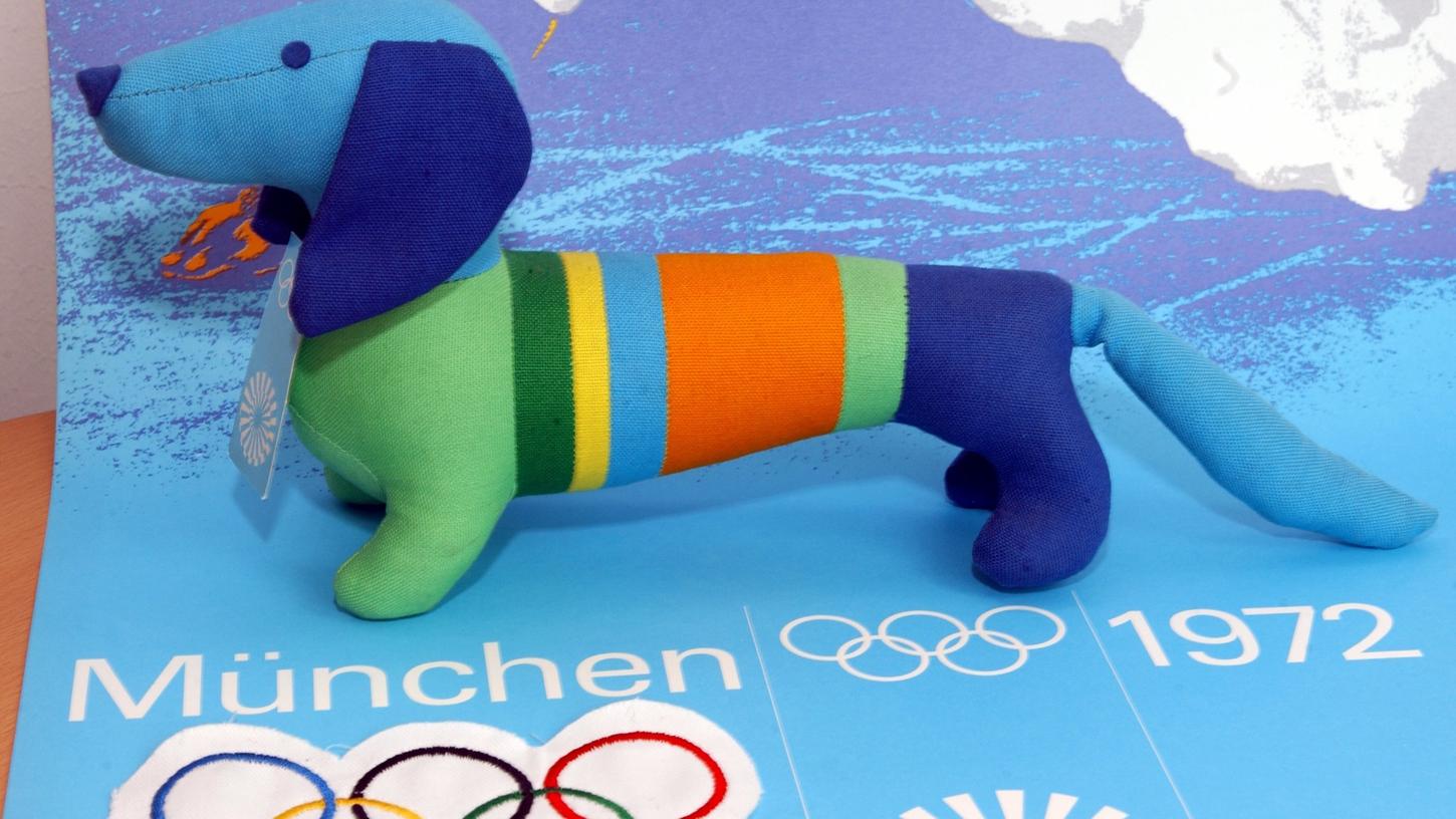 Der bunte gestreifte Stoff-Dackel "Waldi" war 1972 das offizielle Maskottchen der Olympischen Sommerspiele in München.