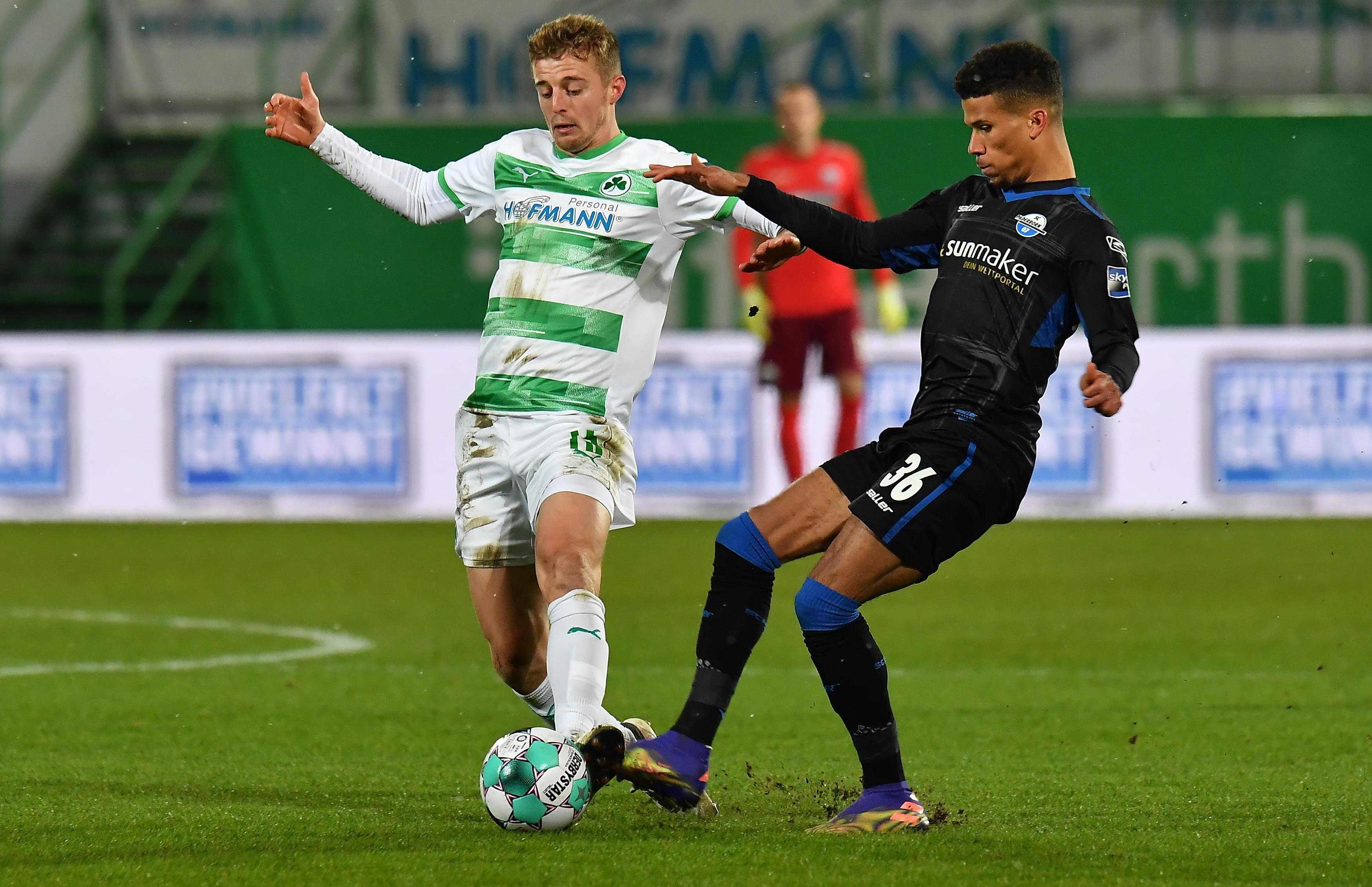 Neues Kopfball-Wunder der Spielvereinigung. Versenkte eine mustergültige Flanke zur frühen Fürther Führung. Vergab dann aber auch weitere Gelegenheiten.