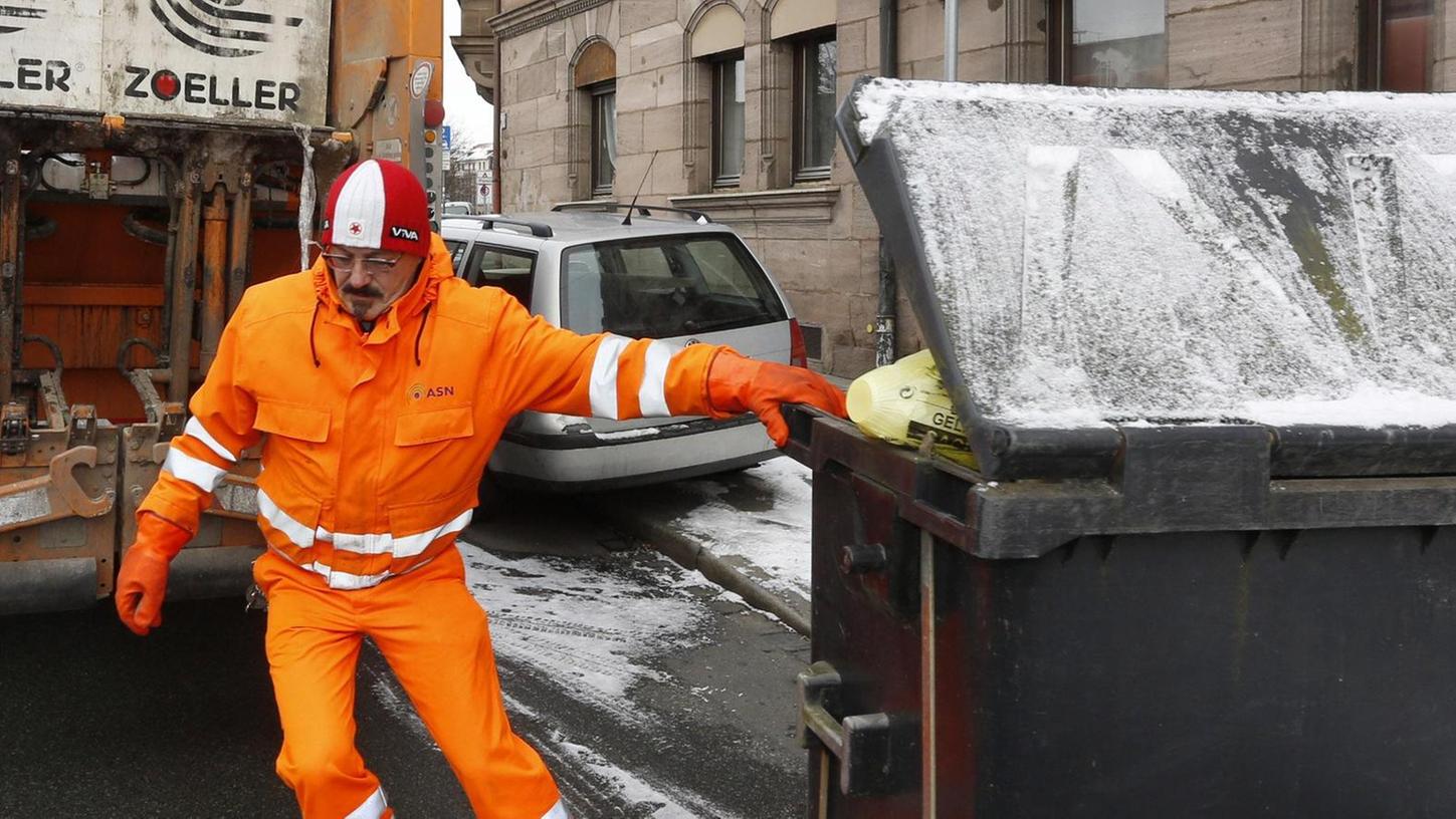 Eis und Schnee machen der Müllabfuhr zu schaffen