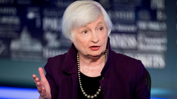 Die Geschichte des US-Finanzministeriums reicht mehr als 230 Jahre zurück – und noch nie stand eine Frau an der Spitze. Biden will, dass Janet Yellen (74) das Ministerium übernimmt. Sie war war von 2014 bis 2018 Präsidentin der US-Notenbank Federal Reserve. Die Ökonomin hat sich dafür ausgesprochen, die Coronakrise – die sie als „amerikanische Tragödie“ bezeichnet – nicht nur geldpolitisch, sondern auch mit fiskalpolitischen Stützungsmaßnahmen zu bekämpfen. Sie gilt als Anhängerin der Theorien des Ökonomen John Maynard Keynes, nach denen Regierungen eine wichtige Rolle bei der Bewältigung wirtschaftlicher Krisen zukommt – etwa durch höhere Staatsausgaben.