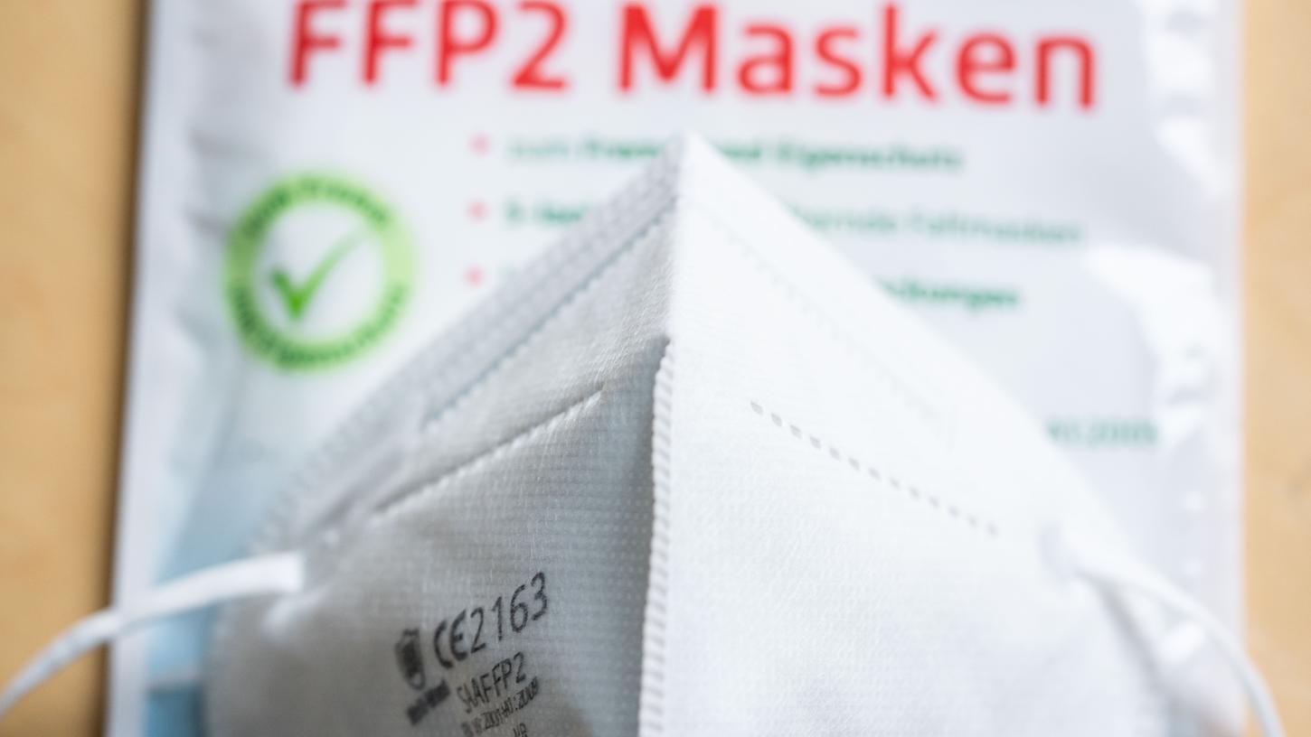 Seit Montag, 18. Januar, gilt in Bayern in einigen Bereichen eine FFP2-Maskenpflicht. 