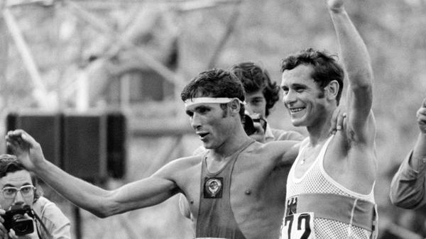 Der Fürther Bernd Kannenberg (rechts) gewann bei den Olympischen Spielen 1972 in München die Goldmedaille in der Disziplin "50-Kilometer-Gehen". Er wurde 78 Jahre alt.
