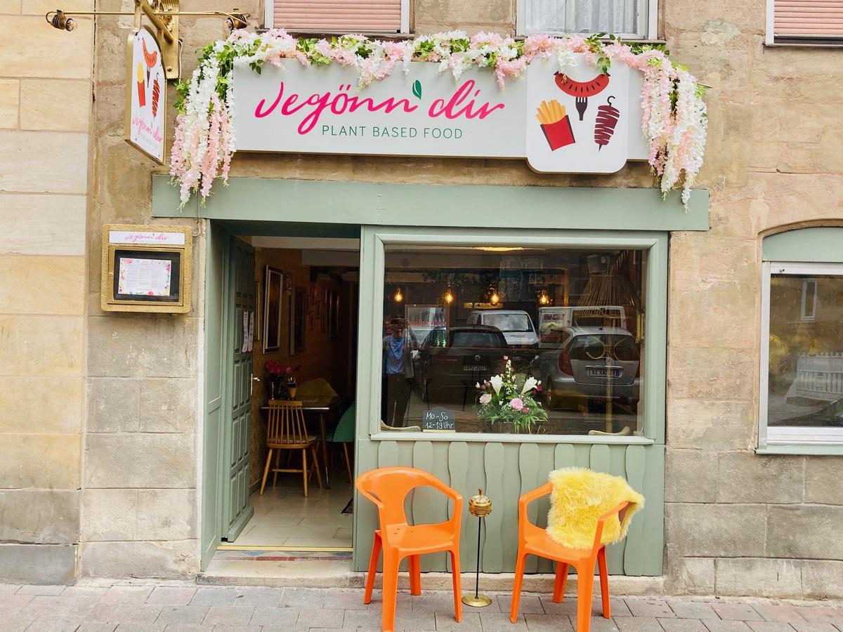 Der Imbiss-Laden "Vegönndir" befindet sich in der Moststraße 15. Der Imbiss-Laden "Vegönndir" befindet sich in der Moststraße 15.