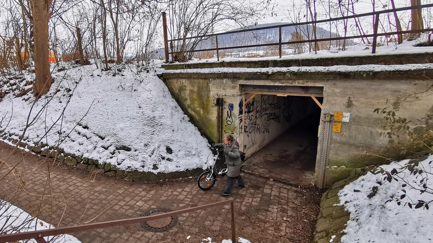 Die Bahn als Barriere: Treuchtlingens Stadtrat ist ratlos