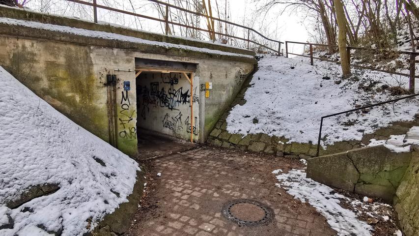 Die 115 Jahre alte Fußgängerunterführung unter den Treuchtlinger Bahnstrecken