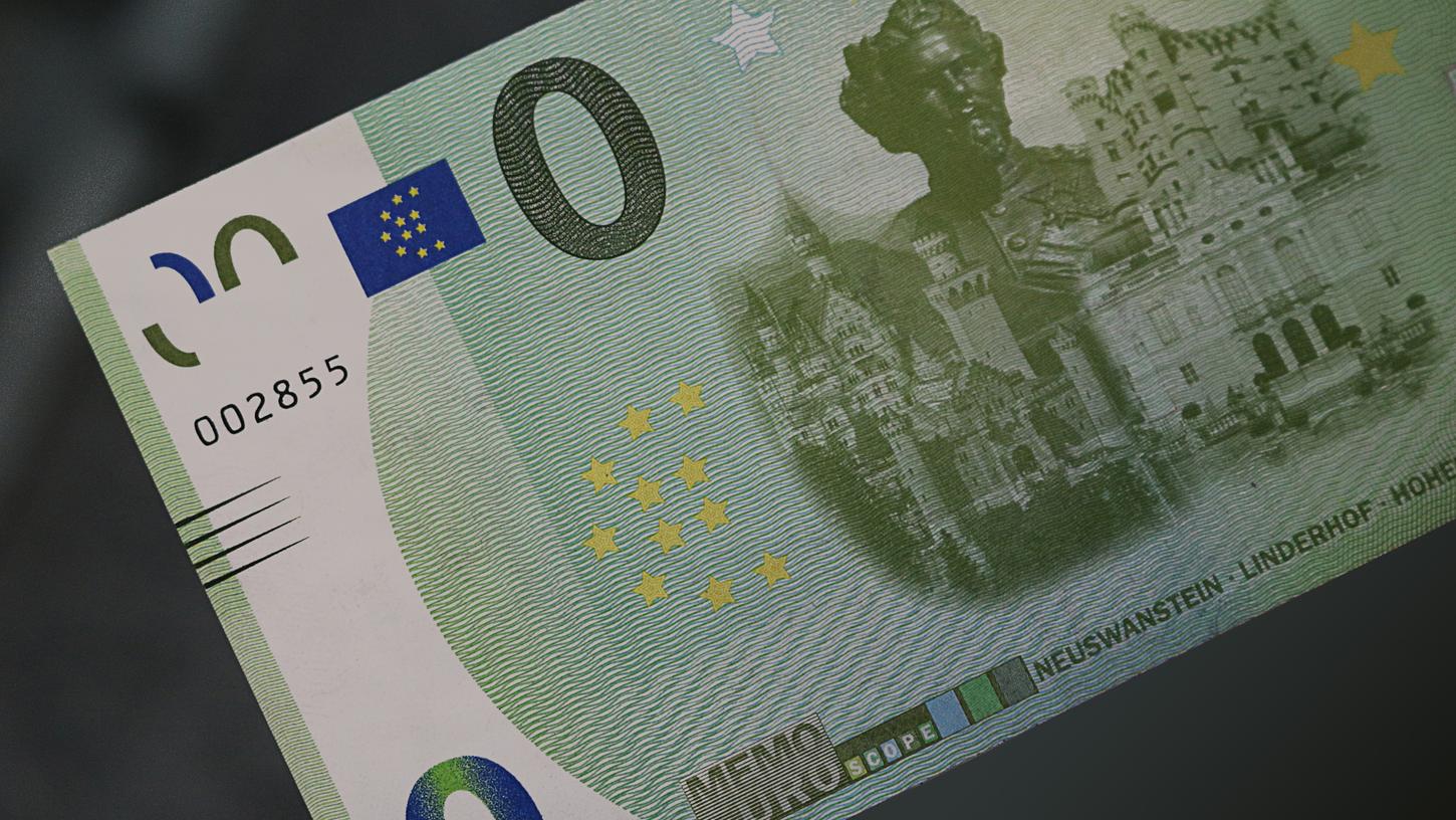 Sogar 0-Euro-Scheine sind teilweise im Umlauf.
Sogar 0-Euro-Scheine sind teilweise im Umlauf.
