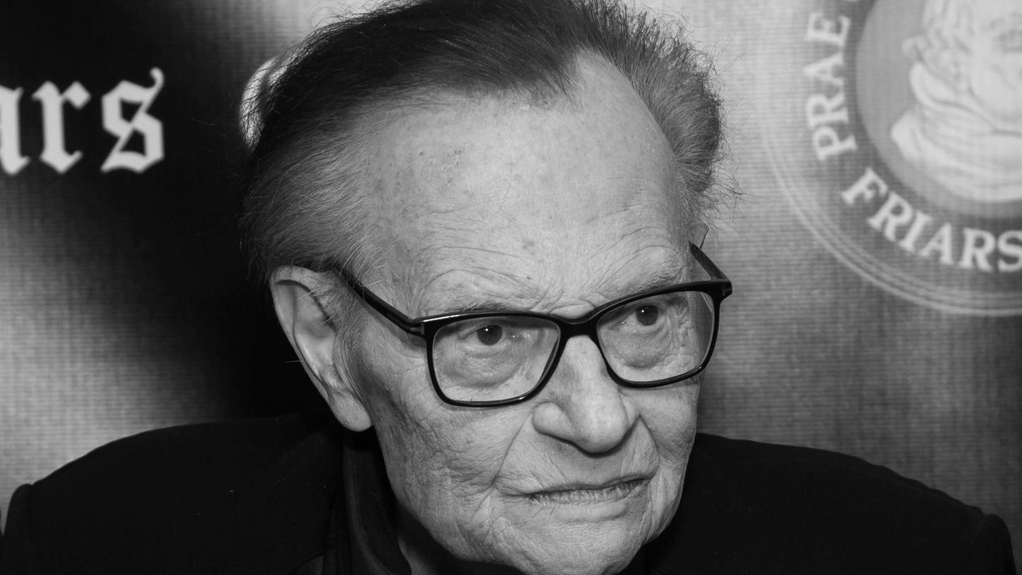 Larry King wurde mit seiner Show "Larry King Live" bekannt, die von 1985 bis 2010 bei CNN zu sehen war.