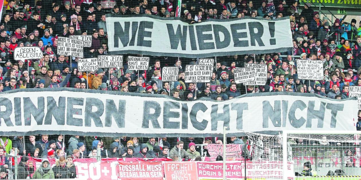 Diskriminierung Im Fußball Ist Schwulsein Immer Noch Tabu Nordbayern
