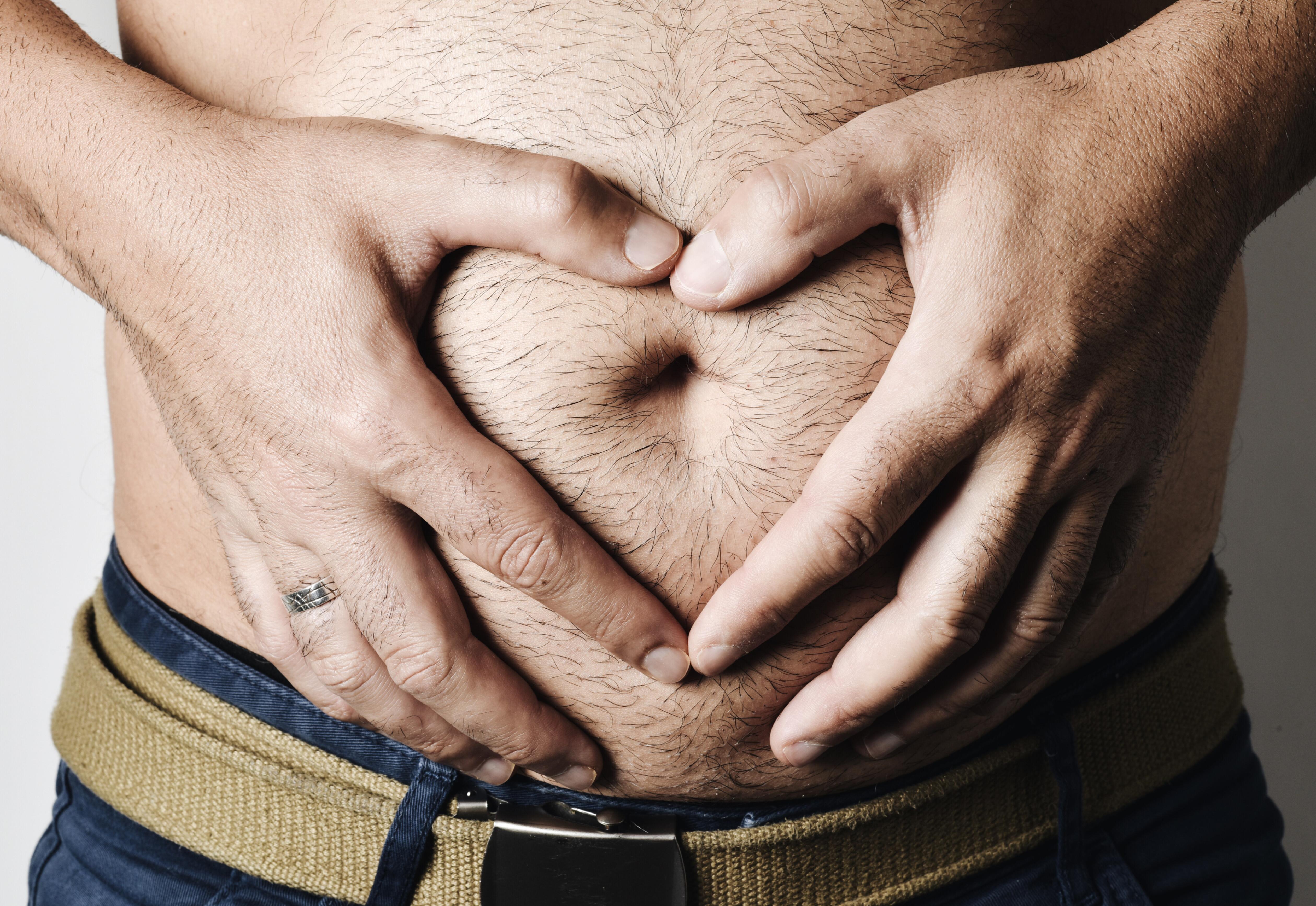 Der Lockdown macht sich so langsam auch beim Anziehen der Jeans bemerkbar? Wie wäre es denn mit ein bisschen Sport zu zweit? Egal ob Laufen, Yoga oder Paartanz: Bewegung sorgt für Glückshormone im Körper. Und danach kann wieder ordentlich geschlemmt werden.