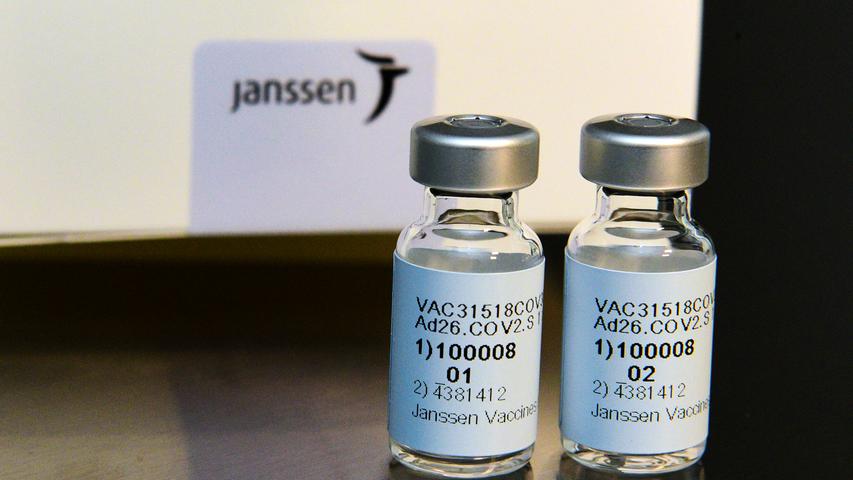 Der US-Hersteller startete die entscheidende Phase der klinischen Tests bereits im September 2020. Die Besonderheit des Mittels ist, dass nur eine Dosis ausreichend Schutz bieten soll. Deutschland soll 37,25 Millionen Dosen erhalten. Wann der Impfstoff in der EU zugelassen werden könnte, ist noch offen.