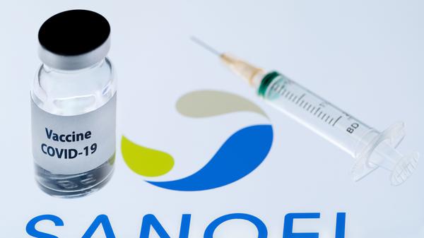 Schon im September 2020 hatte die EU-Kommission einen Vertrag mit den Pharmakonzernen aus Frankreich und Großbritannien geschlossen. Doch bei der Entwicklung des Impfstoffs gab es Rückschläge. Die Hersteller erwarten nun eine frühestmögliche Verfügbarkeit im vierten Quartal 2021. Sollte das Mittel zugelassen werden, könnten die EU-Staaten bis zu 300 Millionen Dosen aufkaufen.