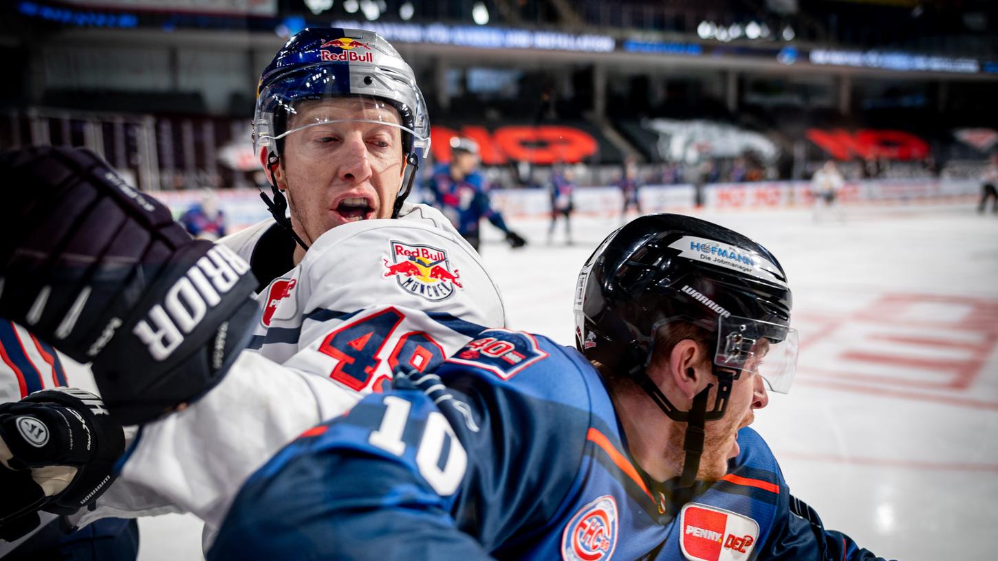 Am Ende waren Mark Voakes und der EHC München gegen die Ice Tigers und Marcel Kurth obenauf. Am Ende waren Mark Voakes und der EHC München gegen die Ice Tigers und Marcel Kurth obenauf.
