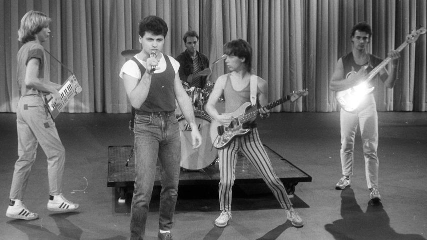 Band, die vor allem mit dem Lied "Sommersprossen" 1982 in den Charts auf sich aufmerksam machte und die sich 1983 auflöste.