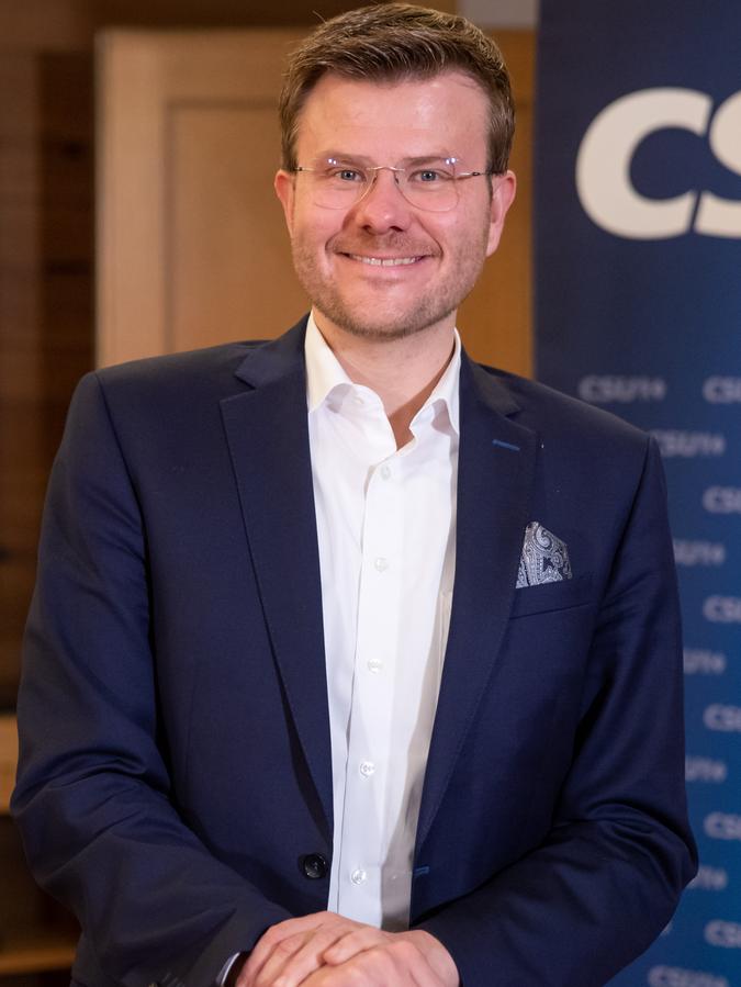 Marcus König: Von der Mittelschule ins Rathaus.
Marcus König: Von der Mittelschule ins Rathaus.